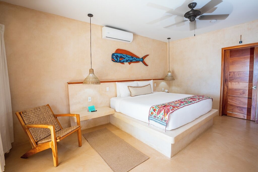 Kalimera Beach Hotel 10/48