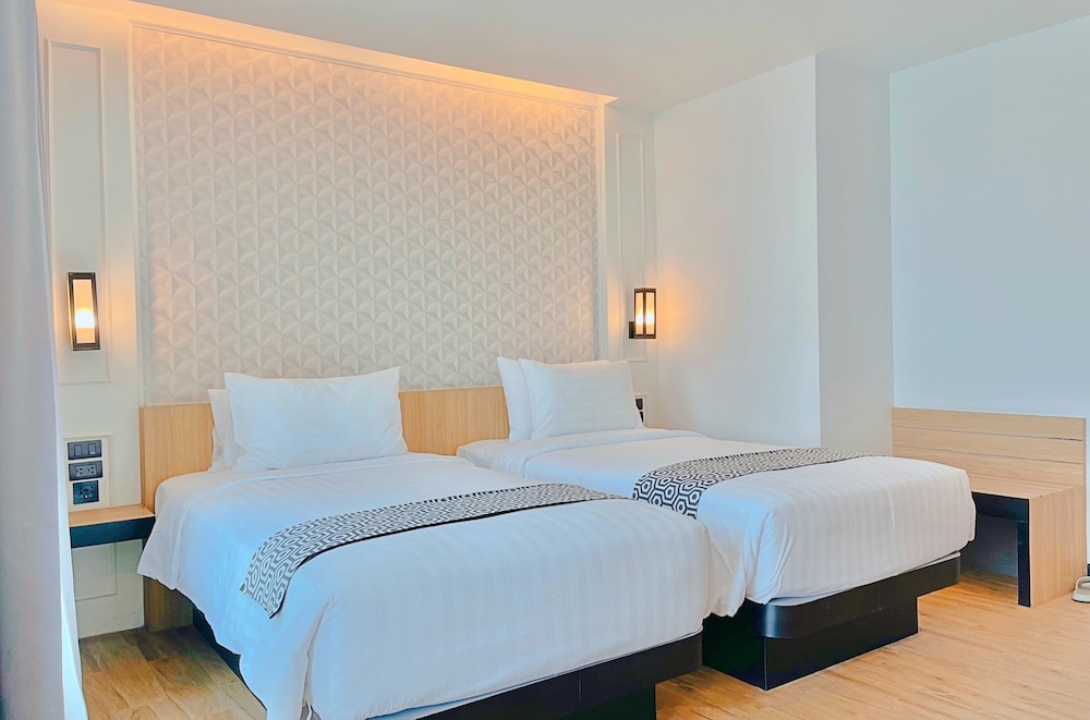 Chezzotel Pattaya 16/73
