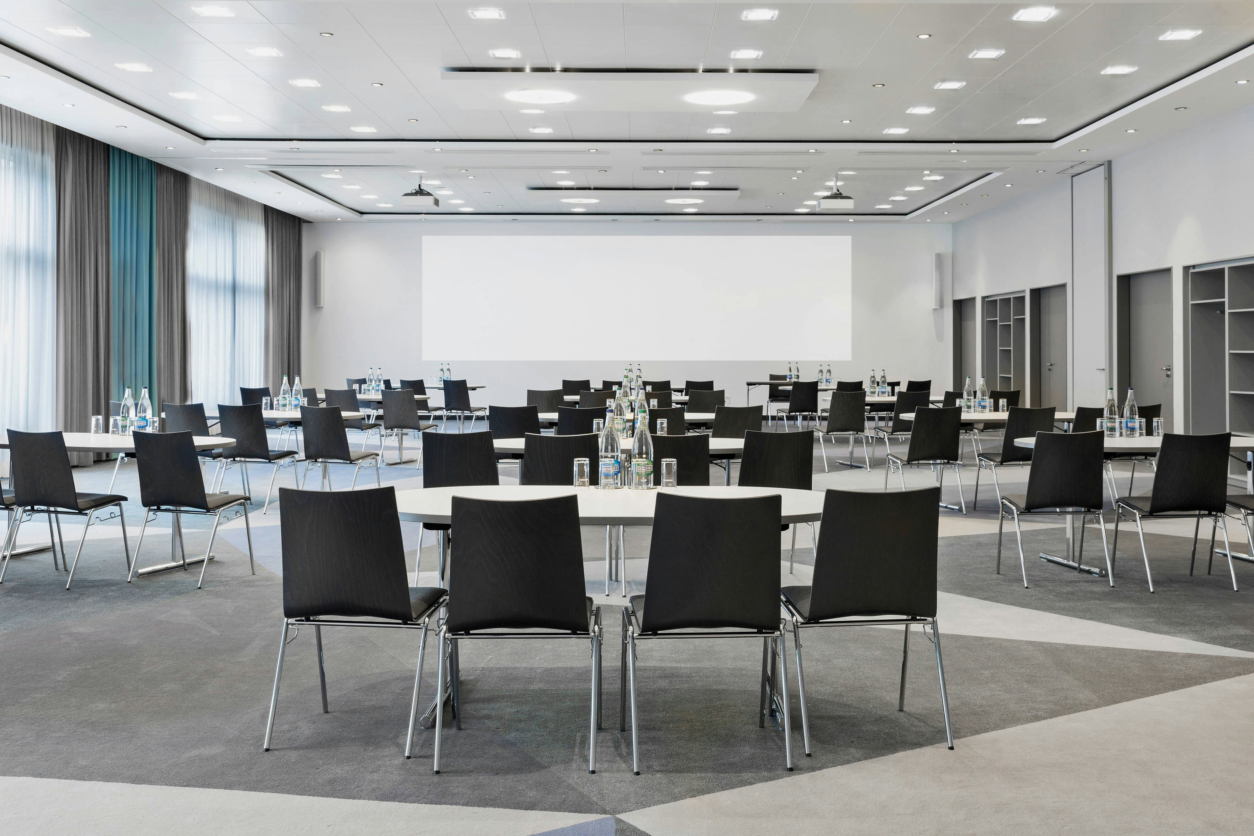 Courtyard by Marriott Zurich North 48/59