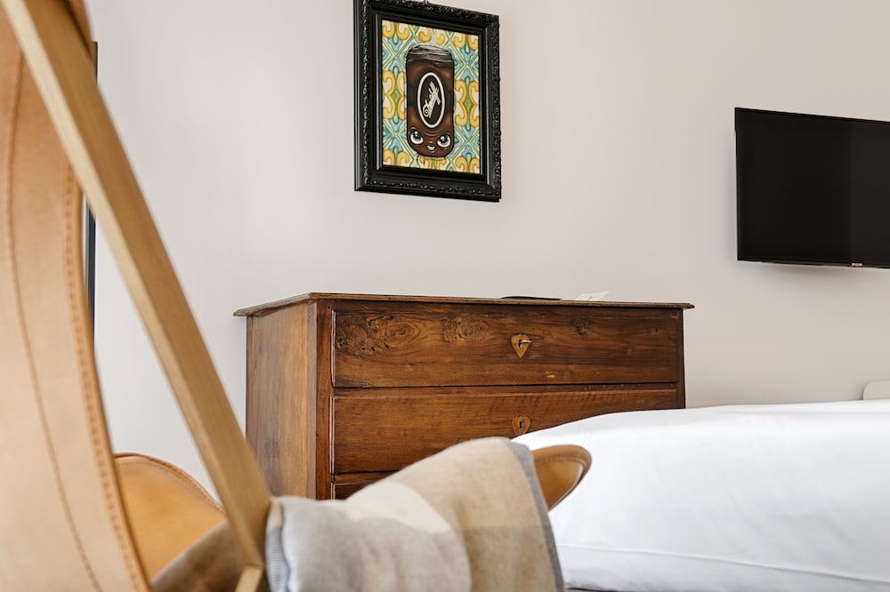 A.D.1768 Boutique Hotel 14/50