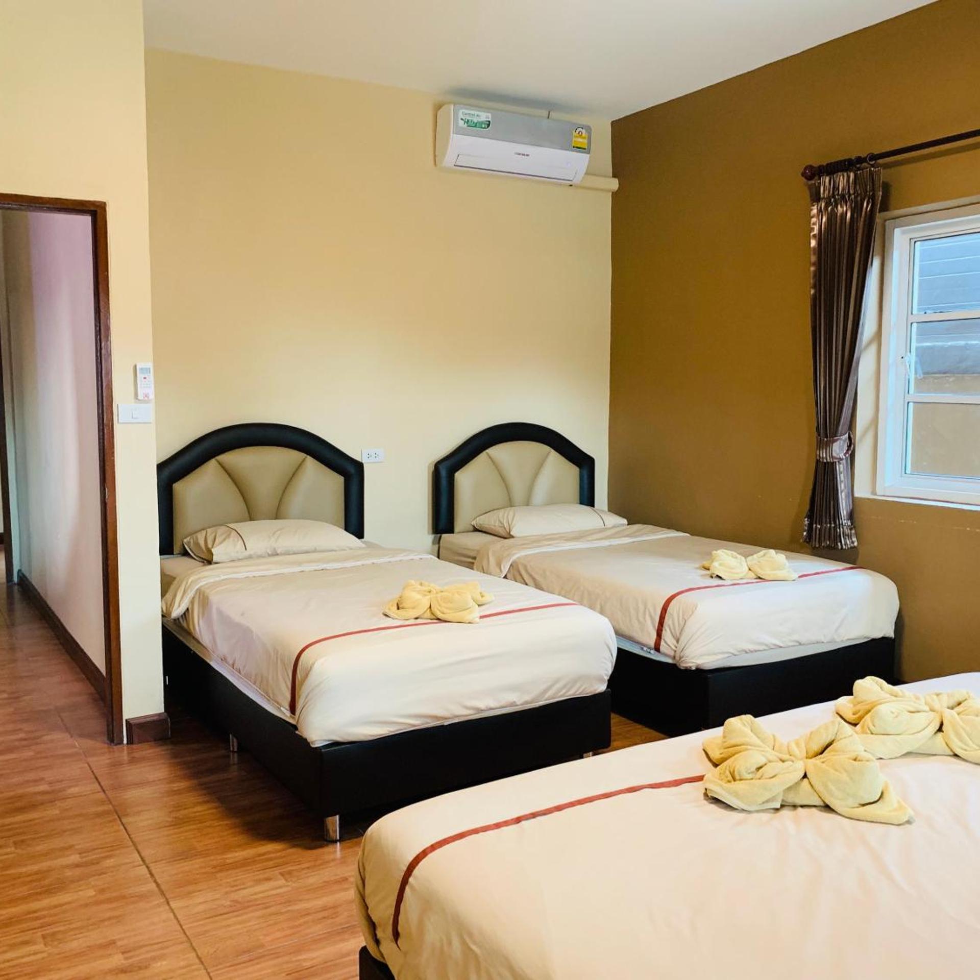 Benwadee Resort Pattaya 15/55