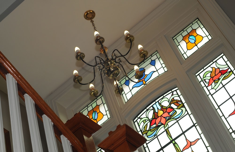 Abbey Manor Luxury Guesthouse 5/70