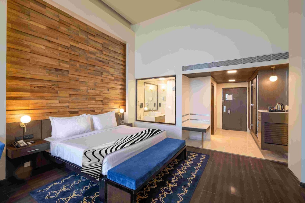 Sunday Hotel Jaipur 27/55