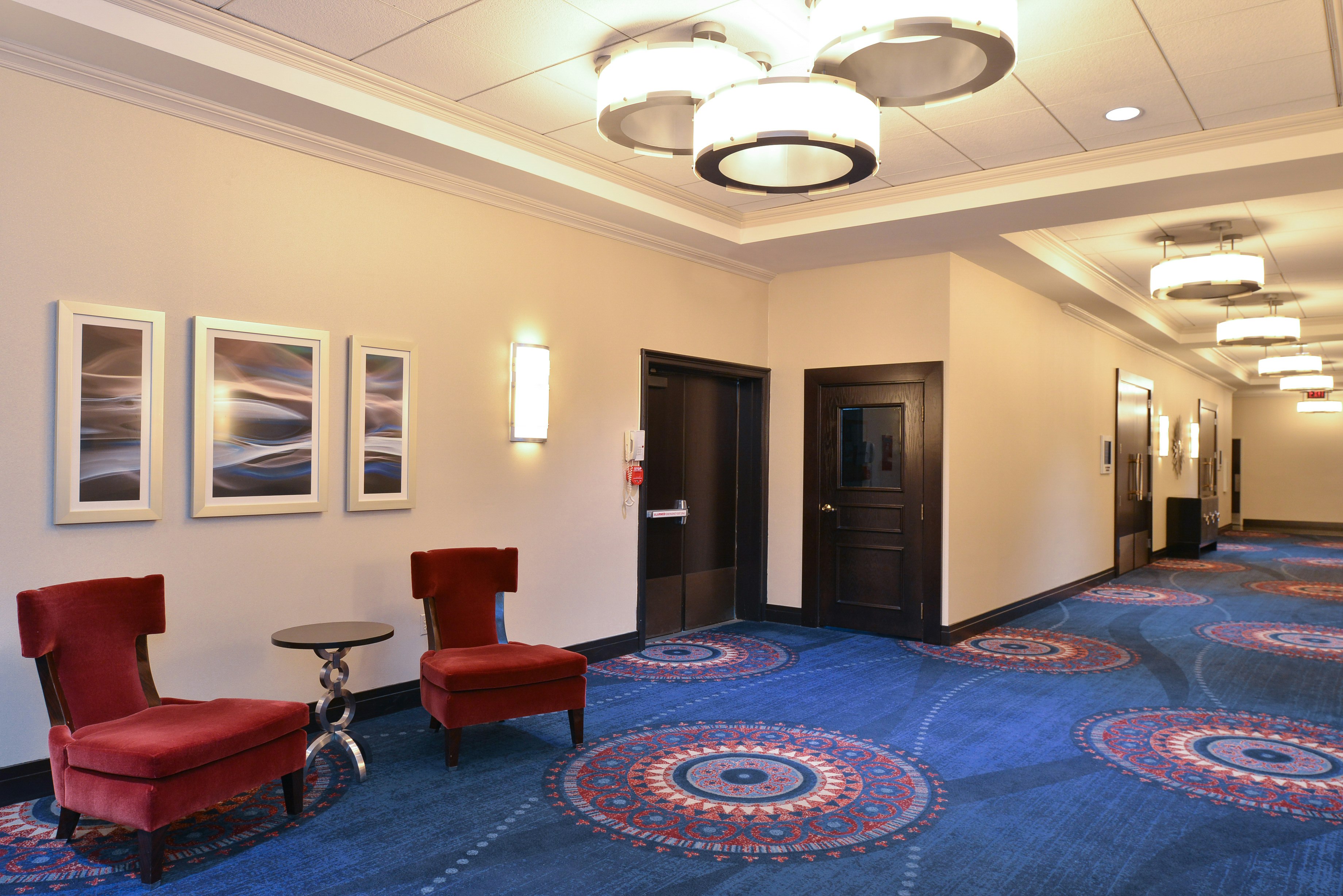 Hotel Belvoir Springfield 36/86
