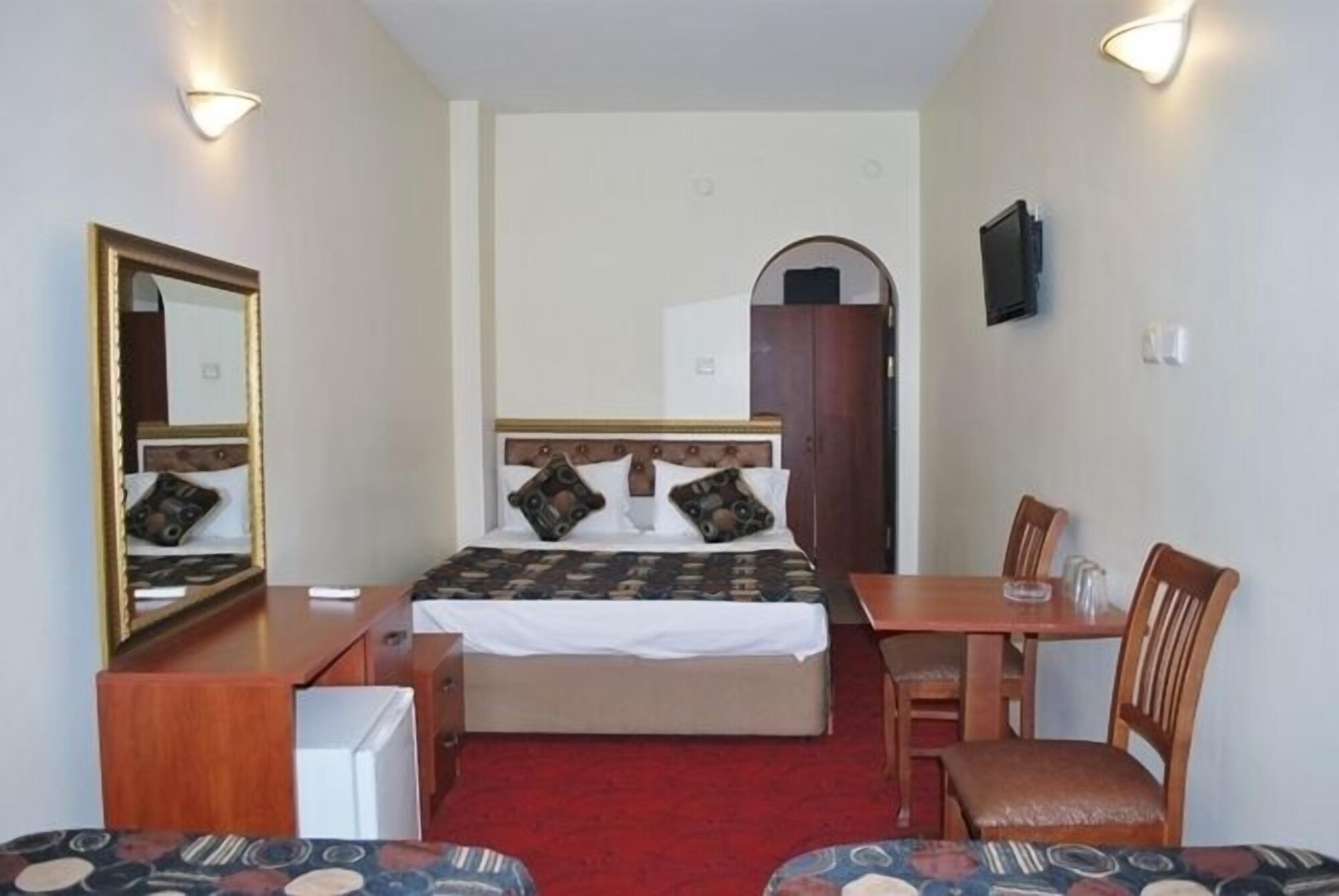 Standard, Triple, Double Bed