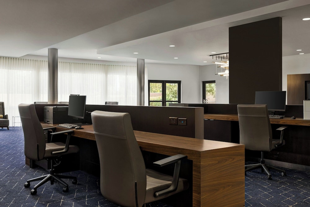 Courtyard Mt Holly Westampton 40/49