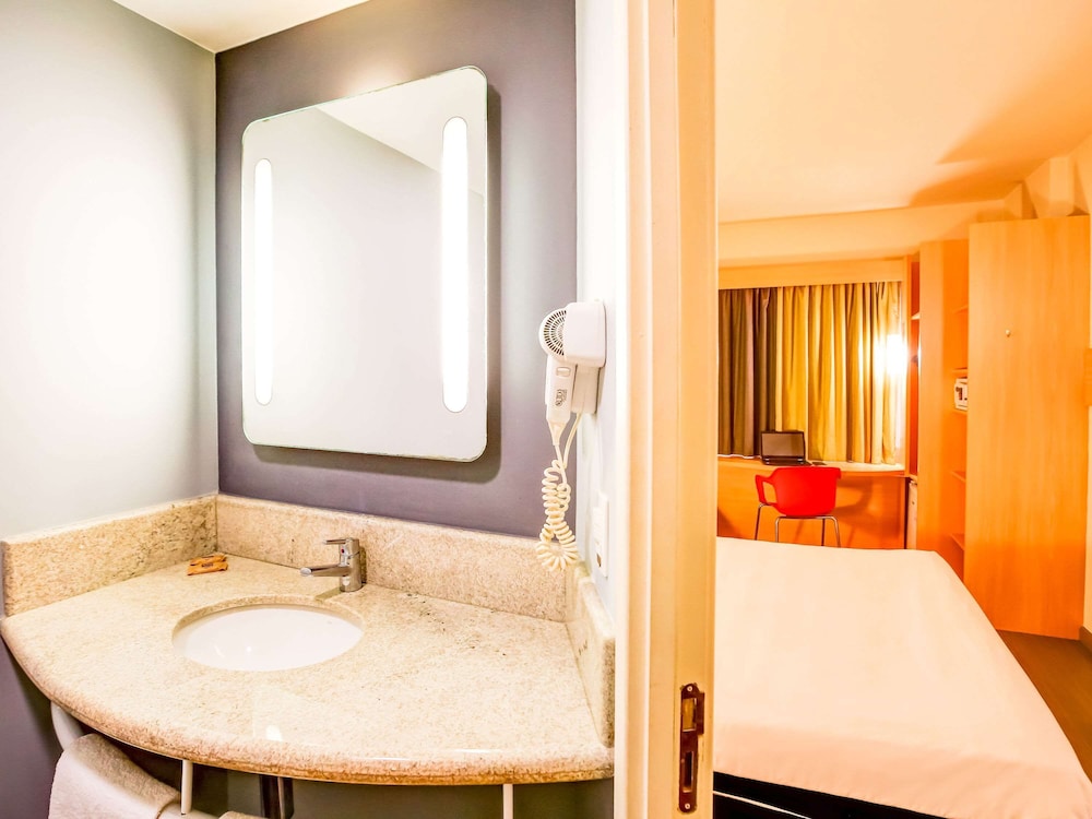 ibis Rio de Janeiro Nova America 13/75