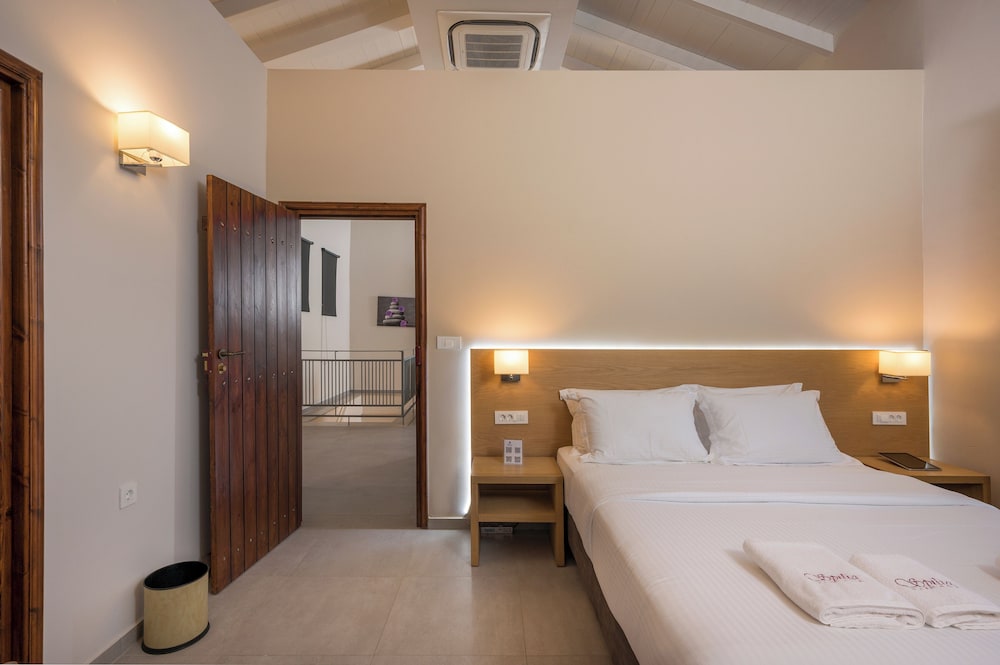 Spilia Village 23/83