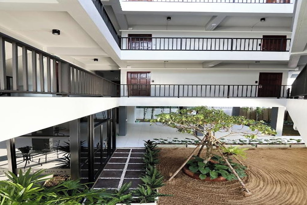 Hotel Wualai By Cmstay 9/53