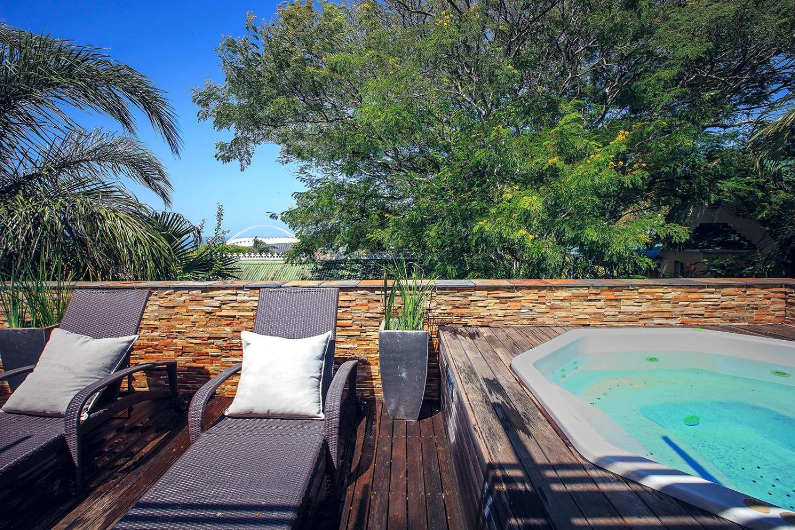 Goble Palms Guest Lodge Urban Retreat 42/49