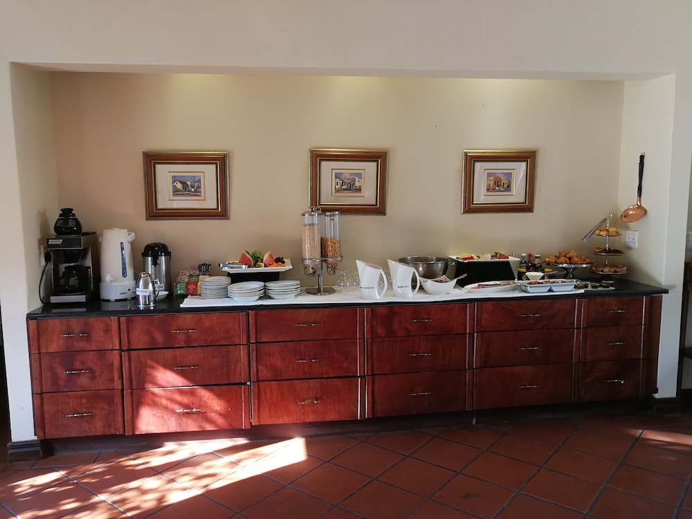 Budmarsh Country Lodge 36/55