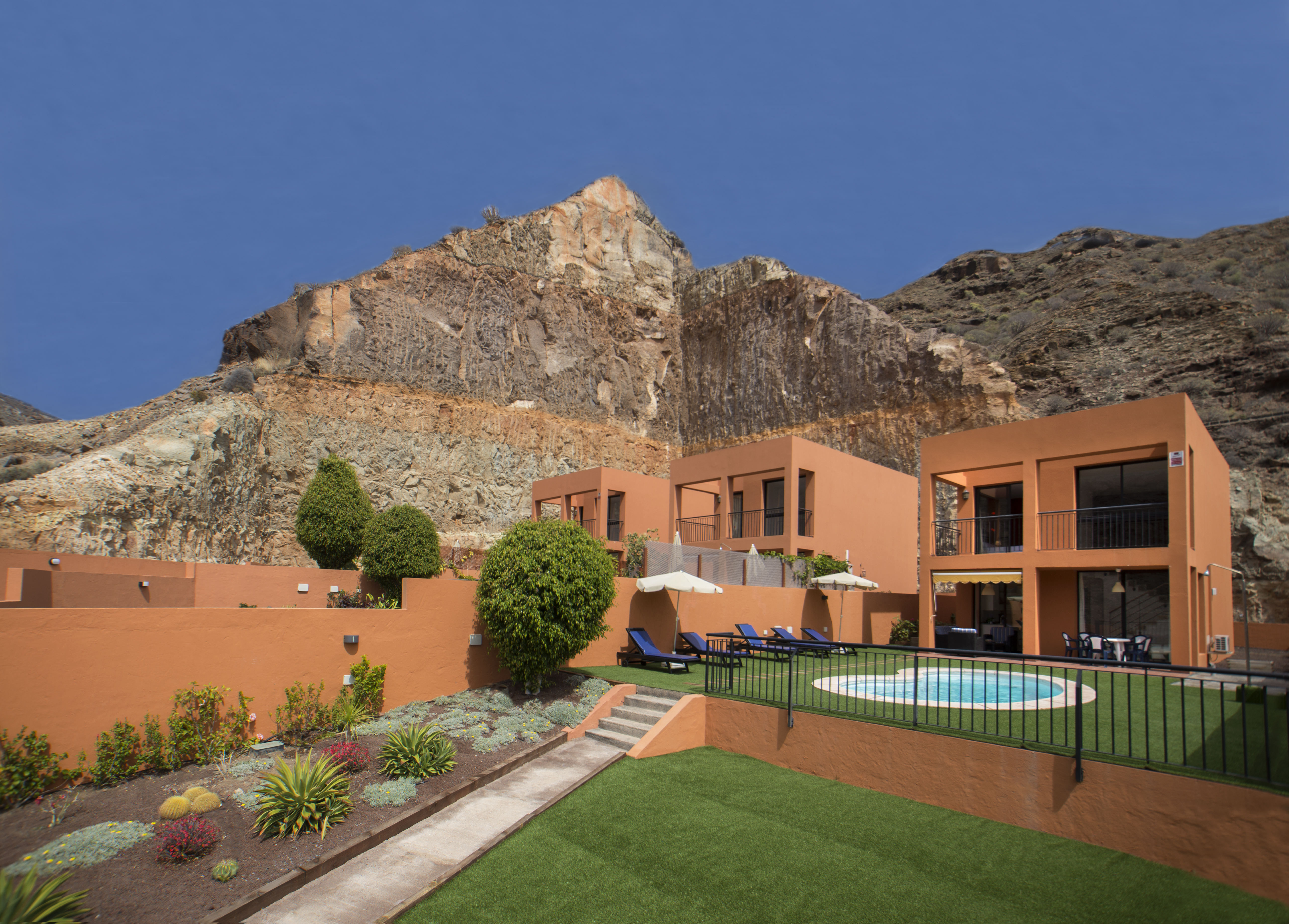 VILLAS DE TAURO 22/34