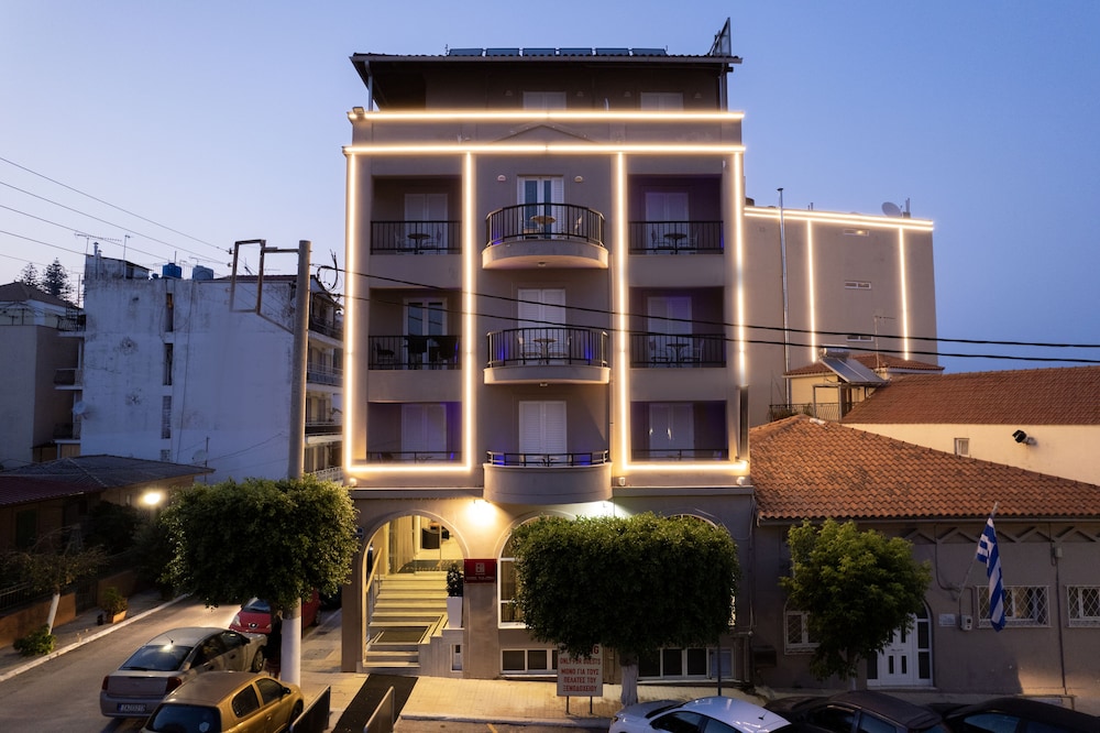Palatino Hotel 9/83
