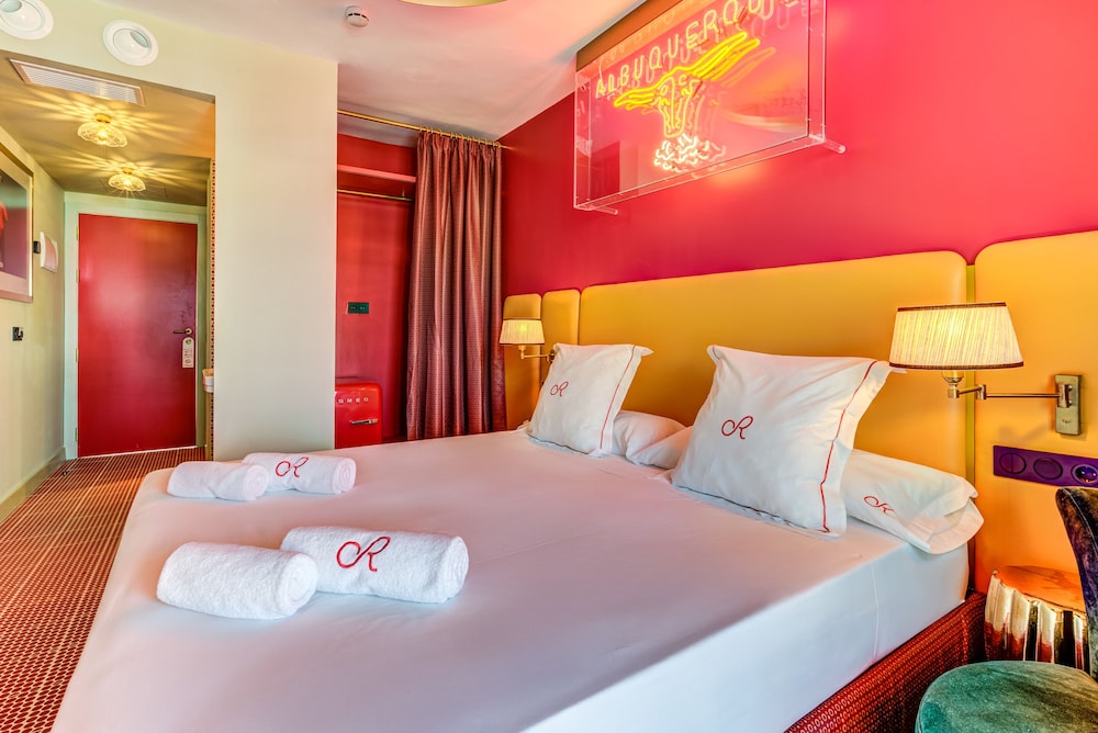 Room, Double Bed, Romeos Ibiza - Adults Only 2/10