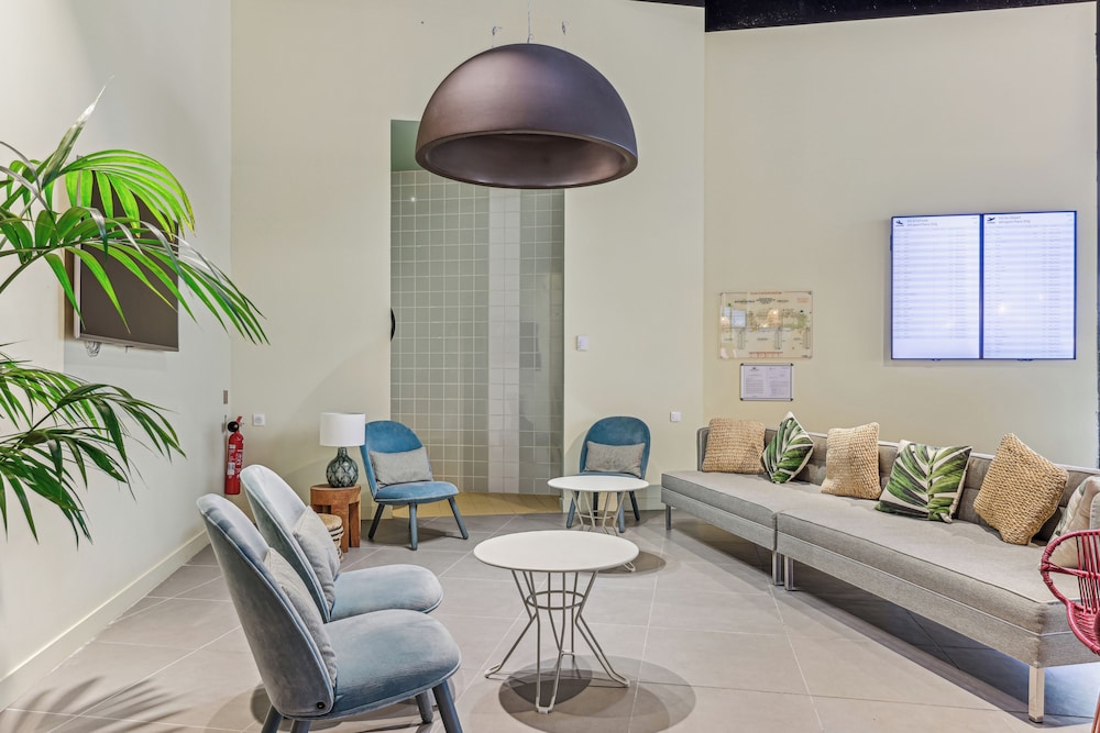 Mercure Paris Orly Tech Airport 47/78