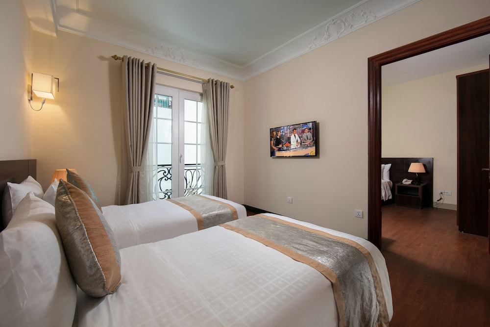 Sunline Hotel 16/50