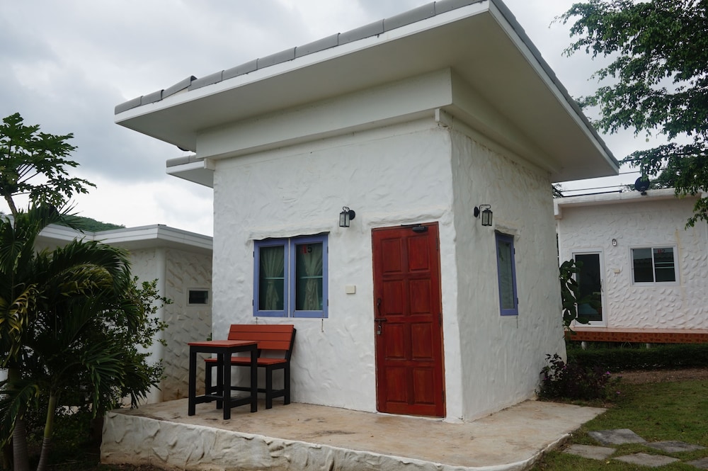 Whiterock Resort Pakchong 15/48