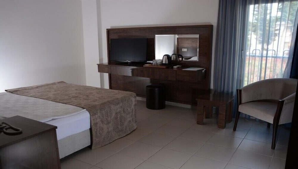 Grand Sahin s Gumuldur Resort 53/82