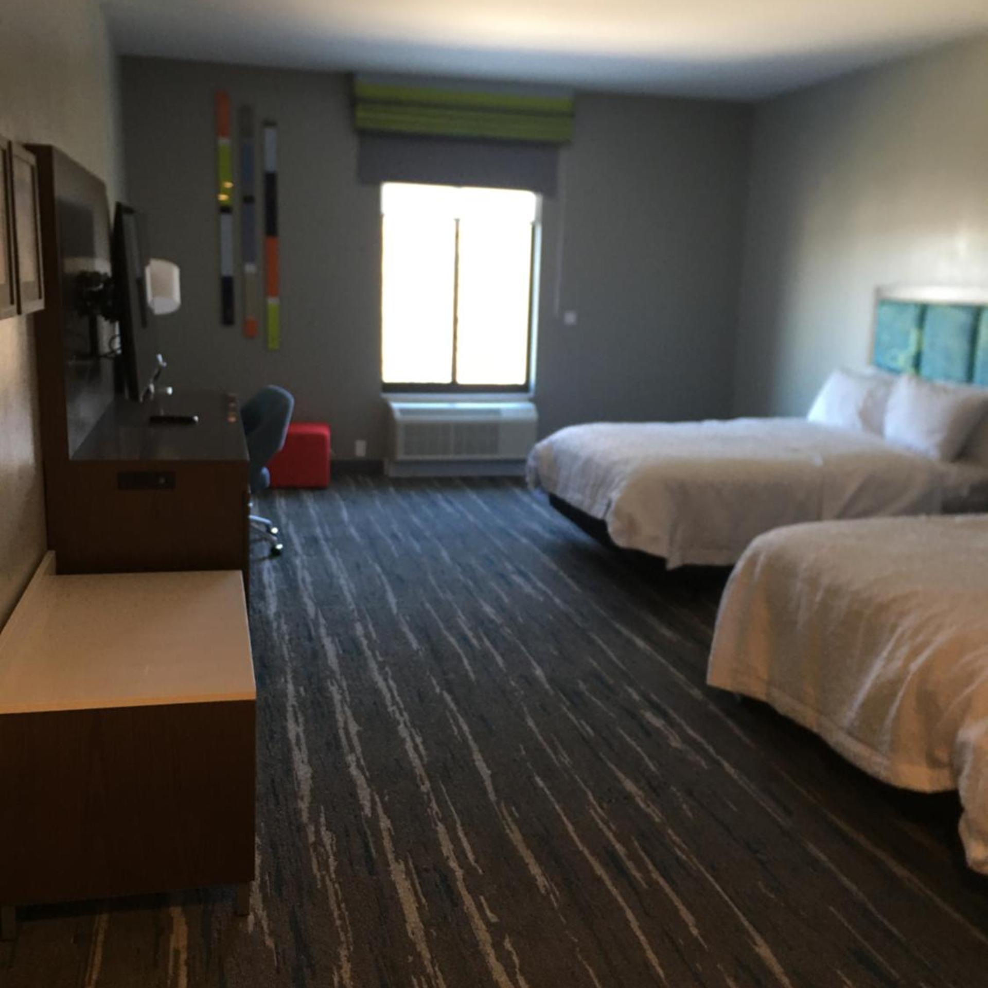 Hampton Inn Old Bridge 16/38