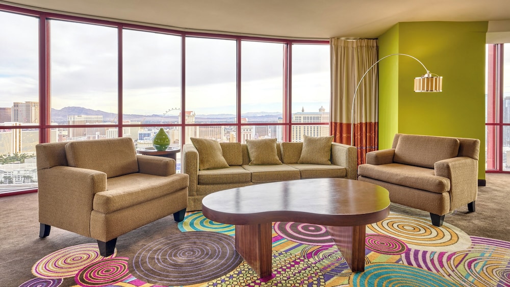 Rio Hotel & Casino, a Destination by Hyatt Hotel 53/73