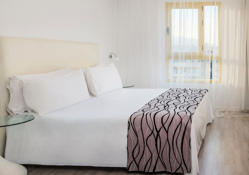 Hotel Melilla Puerto, Affiliated by Melia 30/65