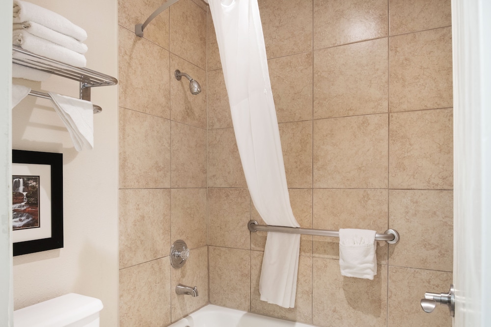 Quality Inn Near Lake Marble Falls 14/42