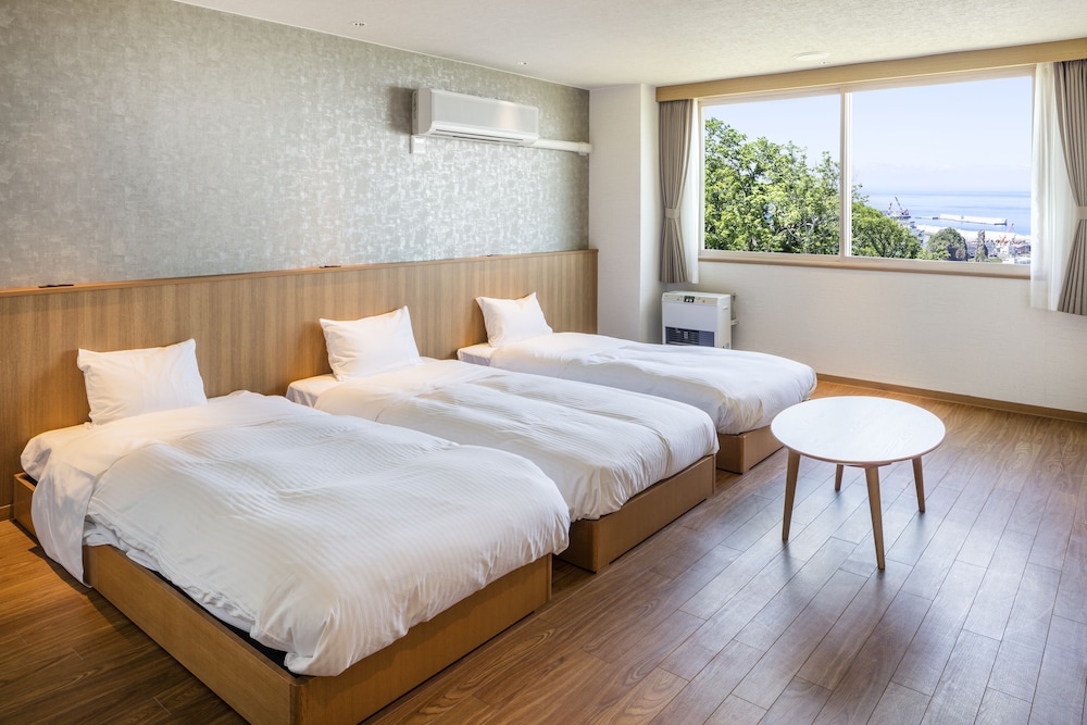 Shiretoko Yuhi No Ataruie Onsen Hostel 12/49