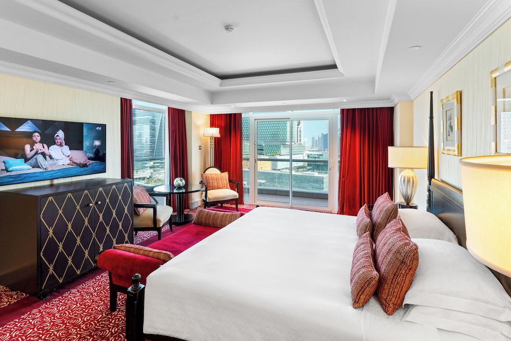 2 BEDROOMS, FAMILY SUITE