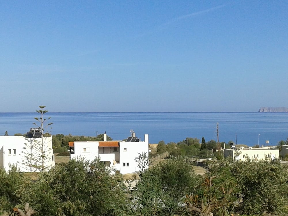 Romanza Villas 39/43