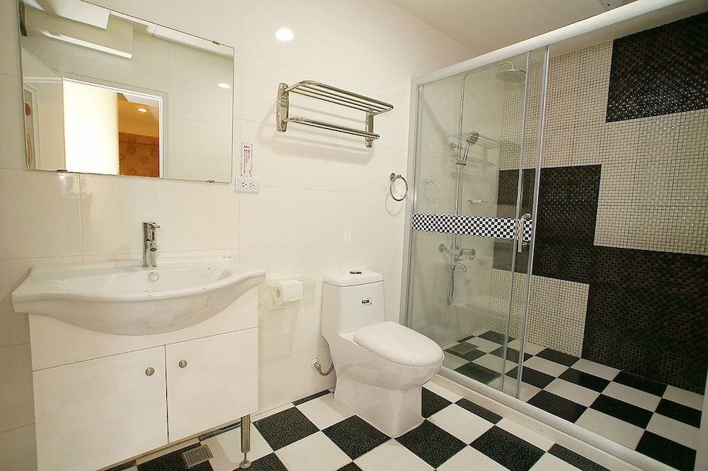 Anqing 67 Homestay 43/44