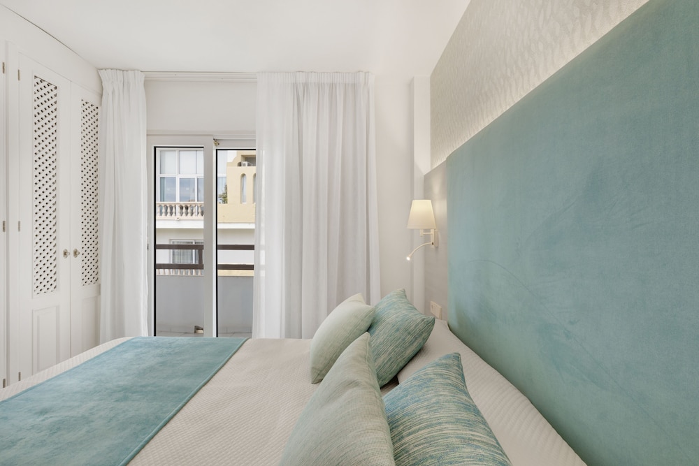 Hotel ROC Illetas & SPA 28/68