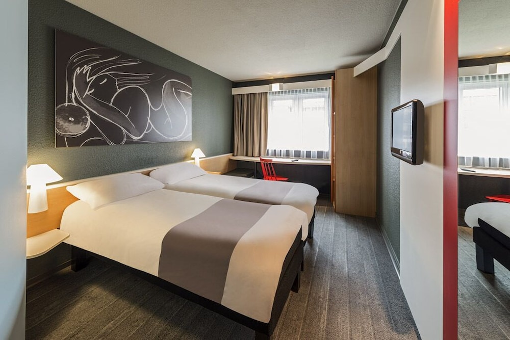 Ibis Muenchen Parkstadt Schwabing 16/70