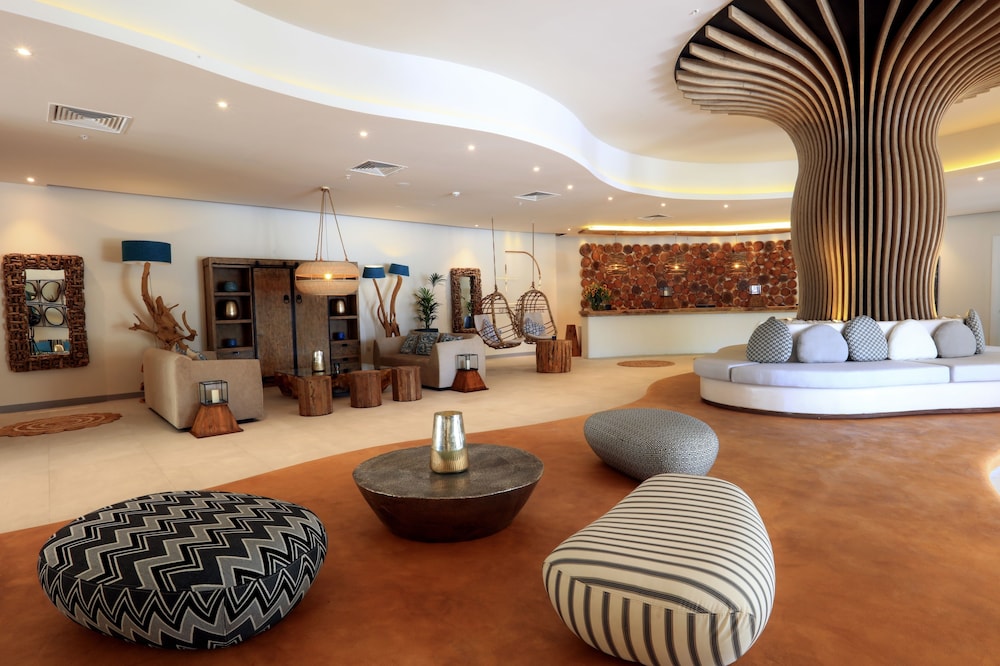 Design Plus Seya Beach Hotel 48/67