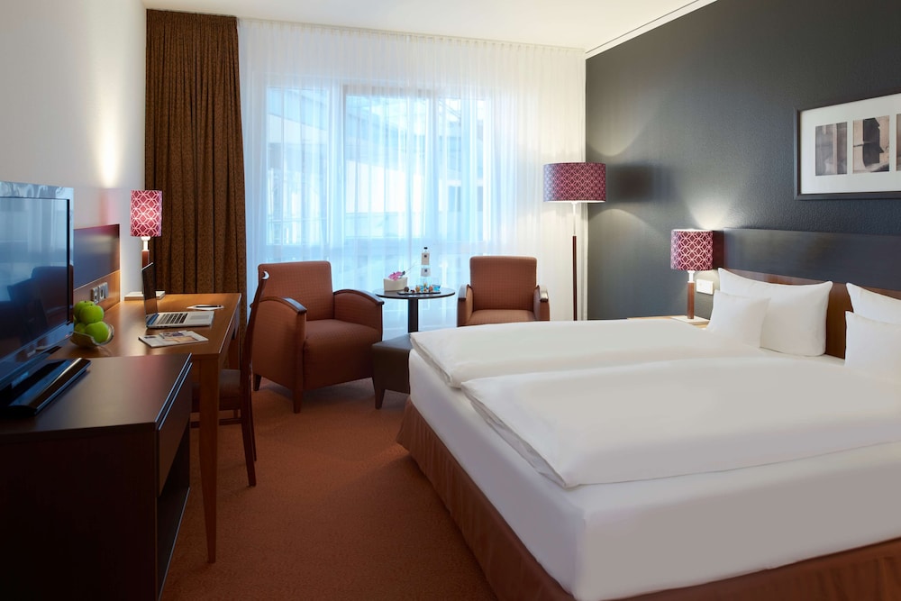 Dorint Hotel Am Dom Erfurt 15/50