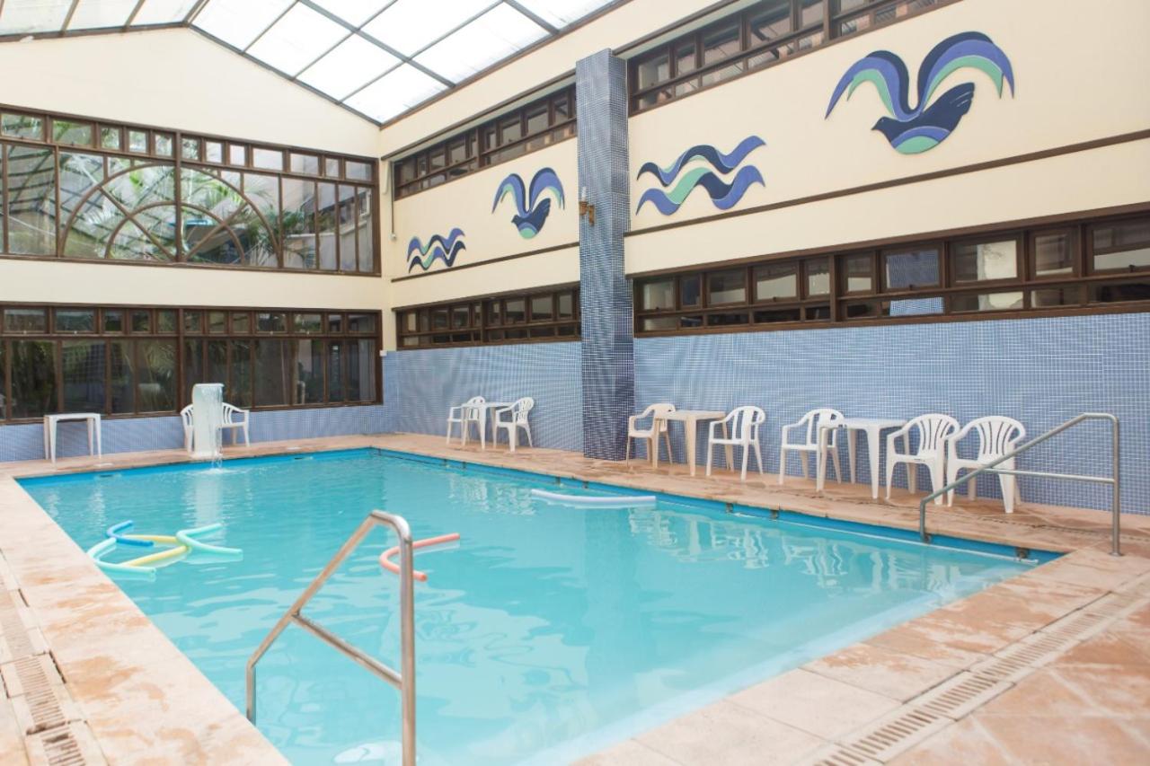 Hotel Araca 30/50