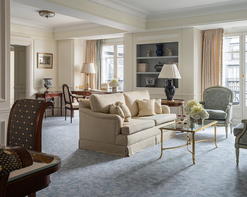 Four Seasons Hotel George V, Paris 43/62