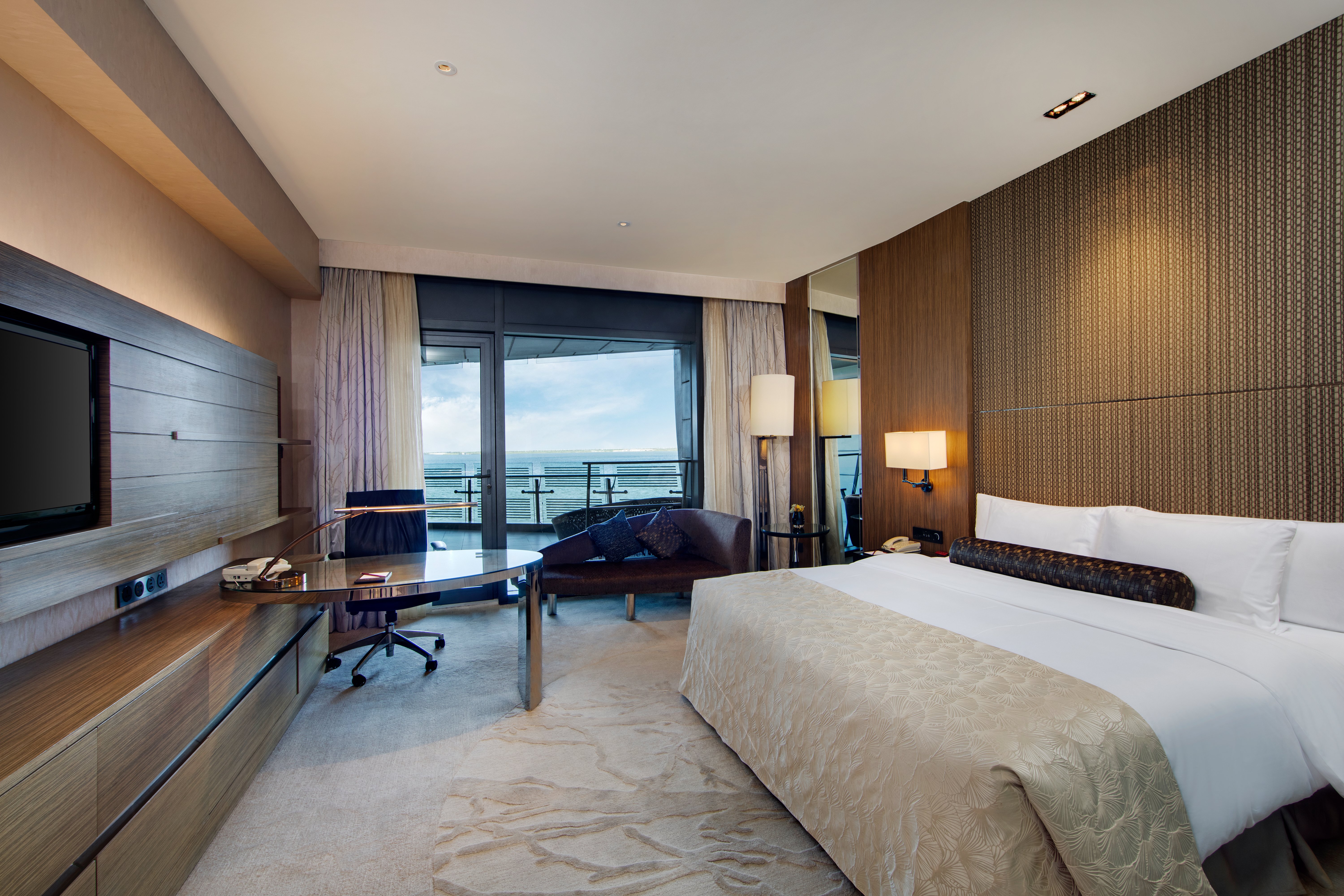 InterContinental Shanghai Harbour City 7/50