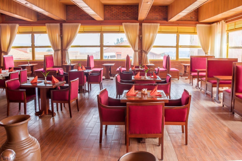 Sainte Famille Hotel 41/47