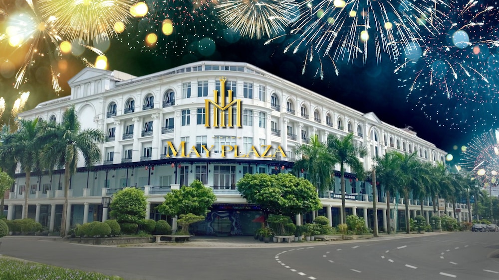 May Plaza Hotel 4/50