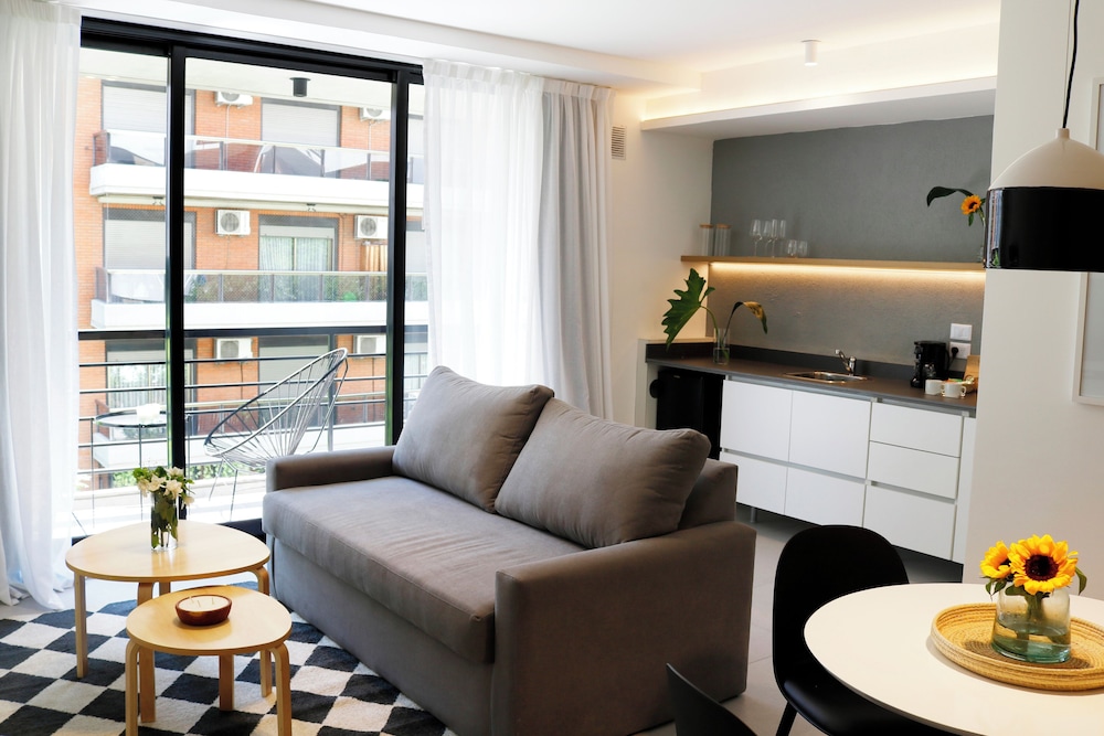 OWN Palermo 23/47