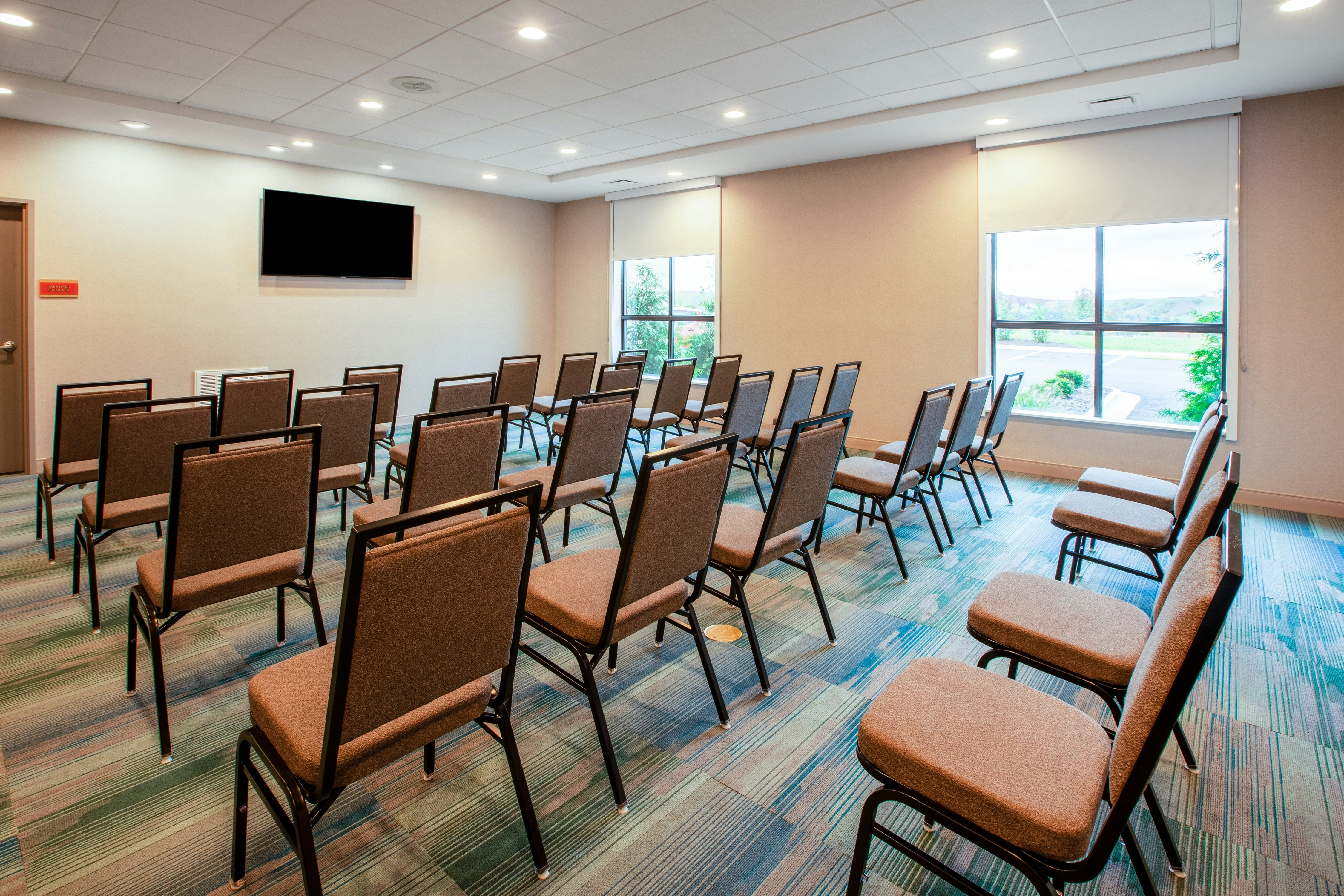 Home2 Suites by Hilton Lewisburg 19/25