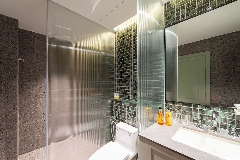 President Maison Signature by M Village, a brand of Modern Village Lifestyle 52/61