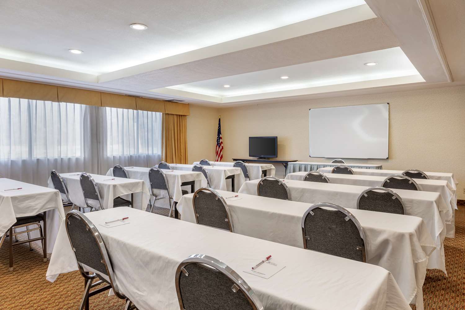 Best Western Plus West Covina Inn 10/14