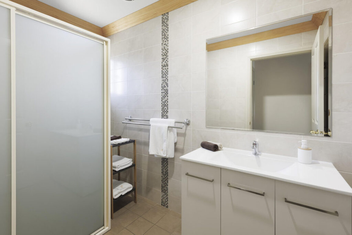 Black Gold Country Cabins & Motel 20/22