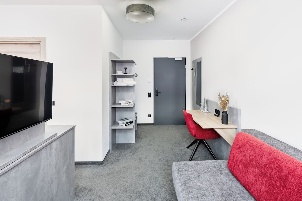 C and N Hotel an der Messe Munchen 27/50