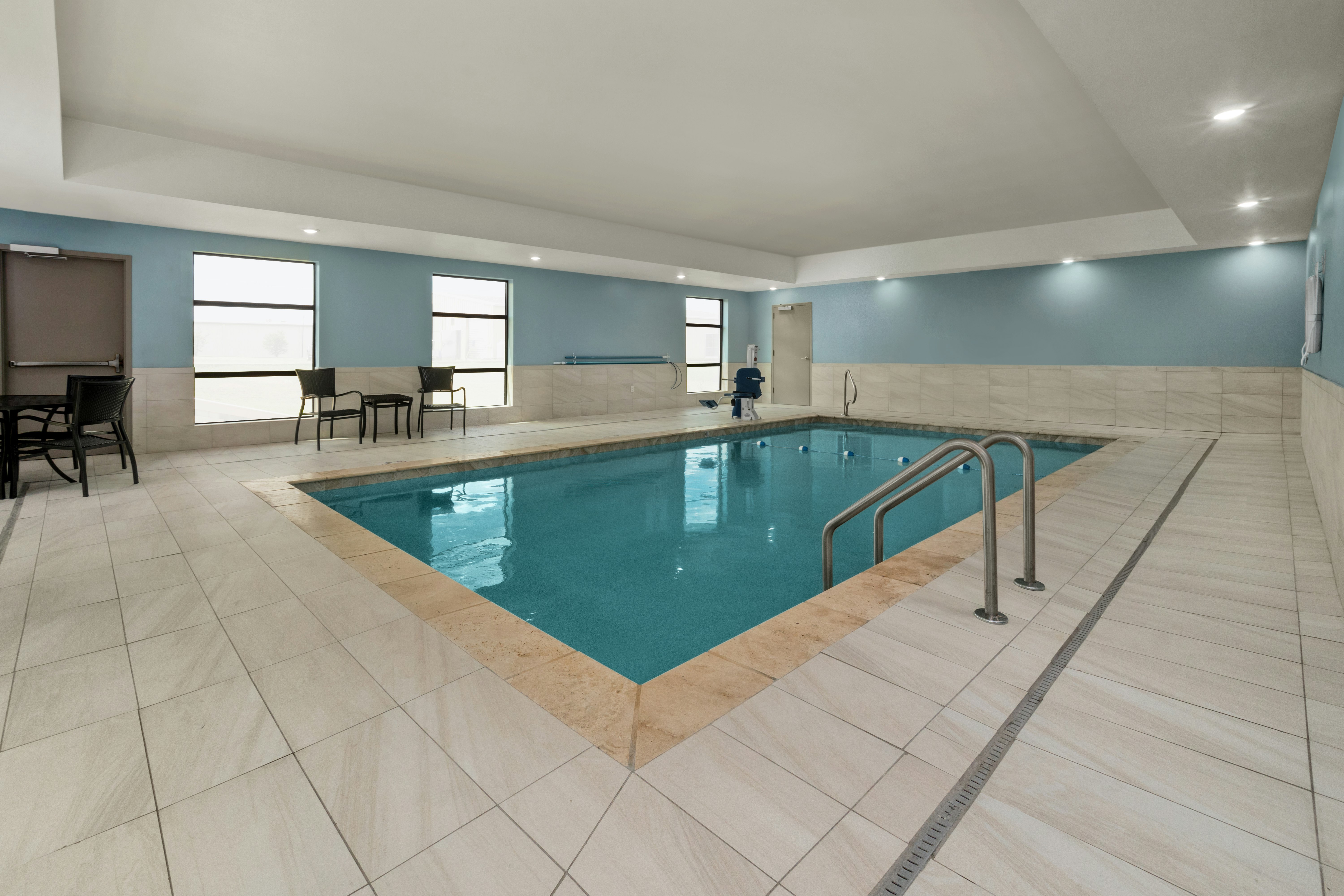Holiday Inn Express HATTIESBURG WEST – UNIV AREA 43/56