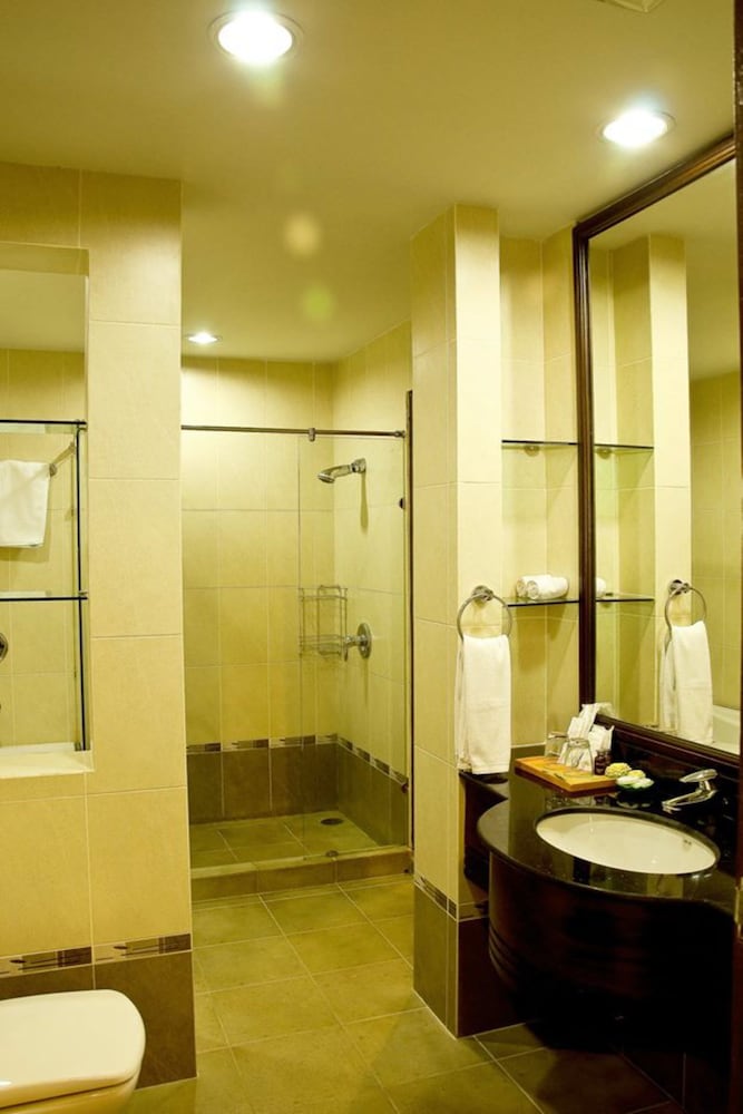 Lecasa Bangsaen Hotel 35/37