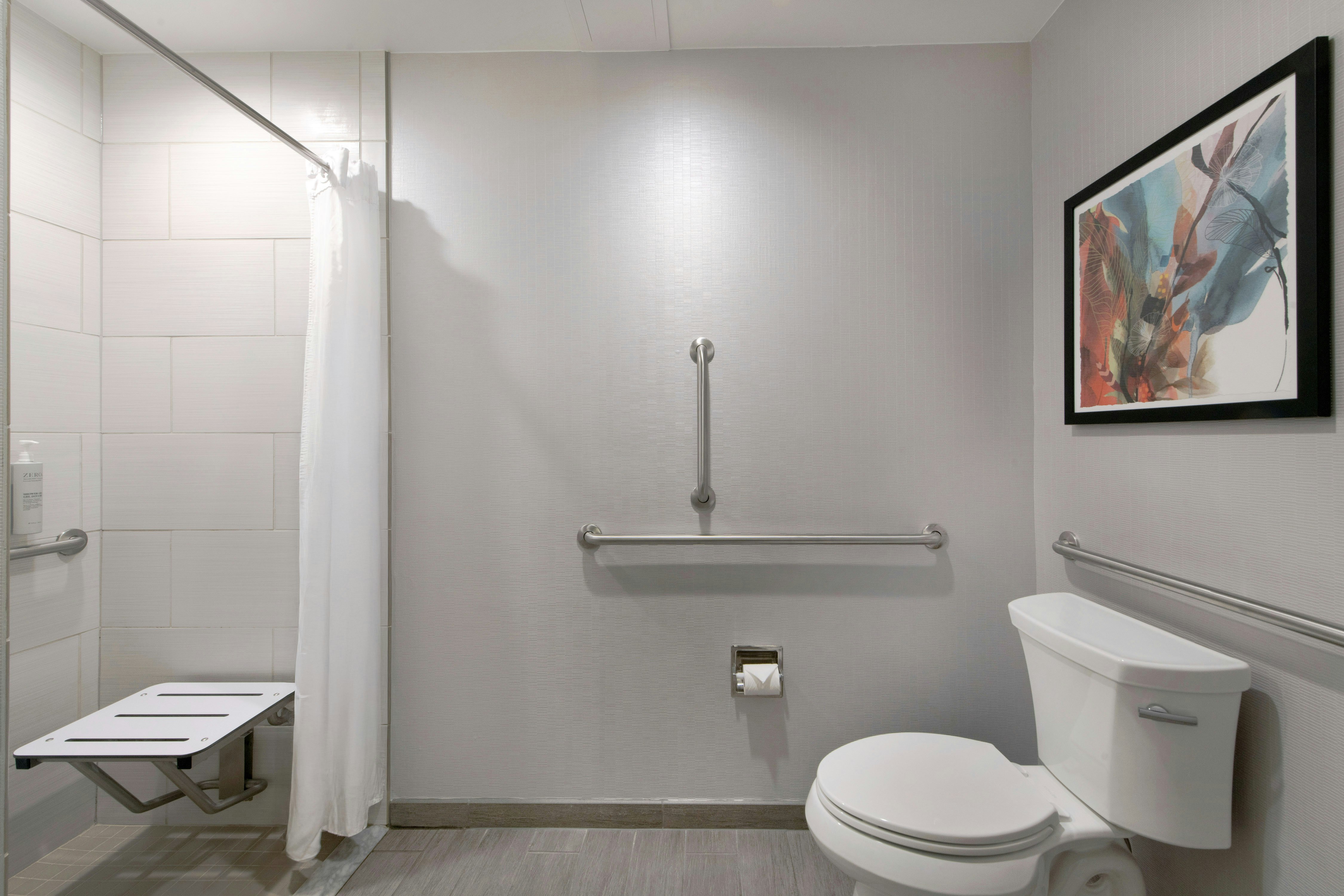 غرفة بسريرين كوين لذوي الإعاقة، Hilton Garden Inn Raleigh Cary 4/9