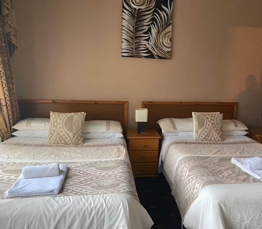 OYO Baytree Lodge 4/33