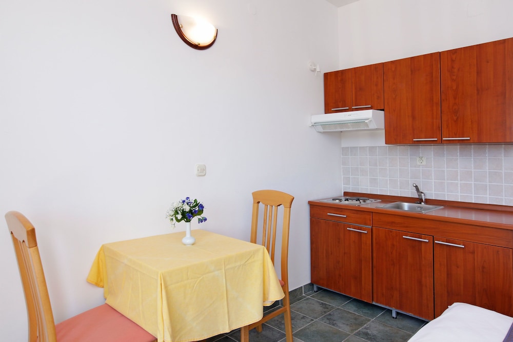 Apartments Vala 6/44